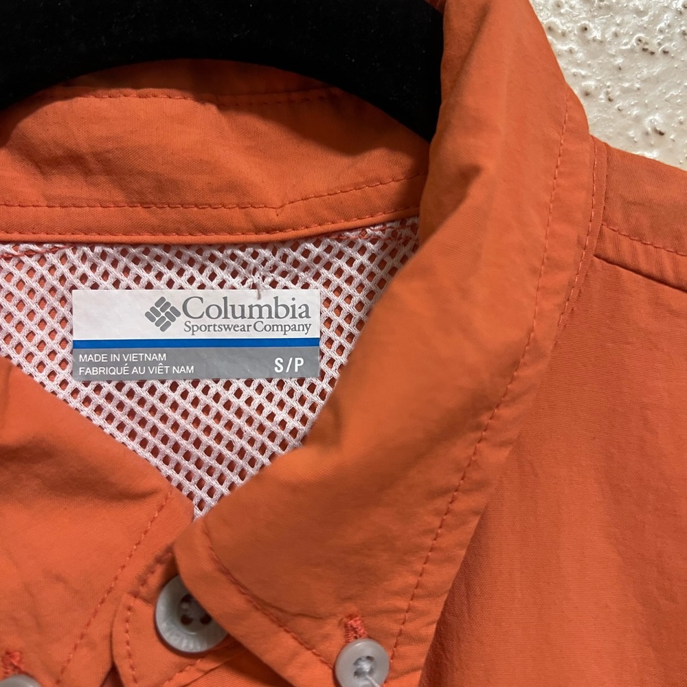 Columbia Burnt Orange Outdoor Shirt - Picture 8 of 9